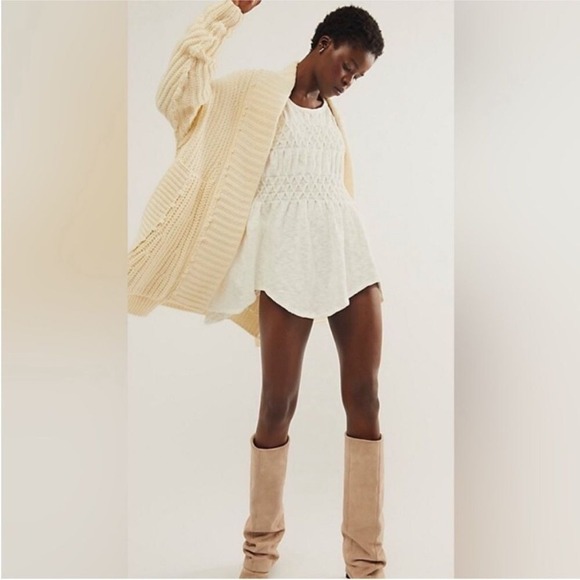 Free People We The Free Snowbell Babydoll Top in White - Picture 1 of 15